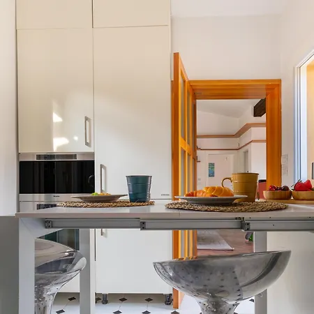 3 Terrazze E 2 Bagni Nel Centro Di Appartement