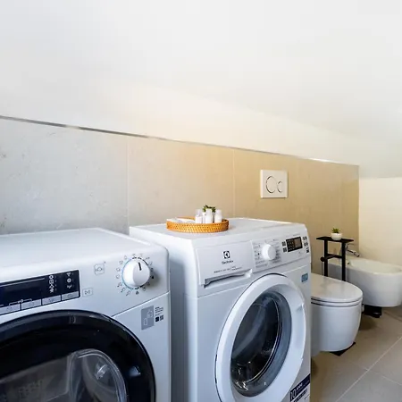 Appartement 3 Terrazze E 2 Bagni Nel Centro Di Bologna